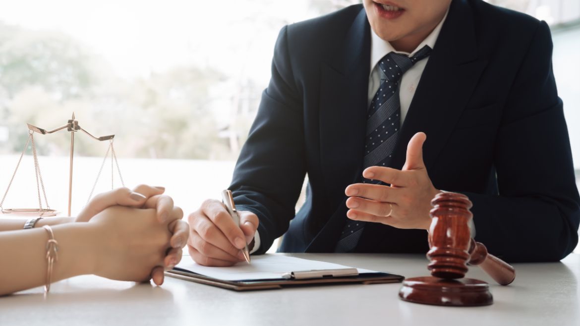 Is It Better To Hire a Local Pasadena Family Law Attorney